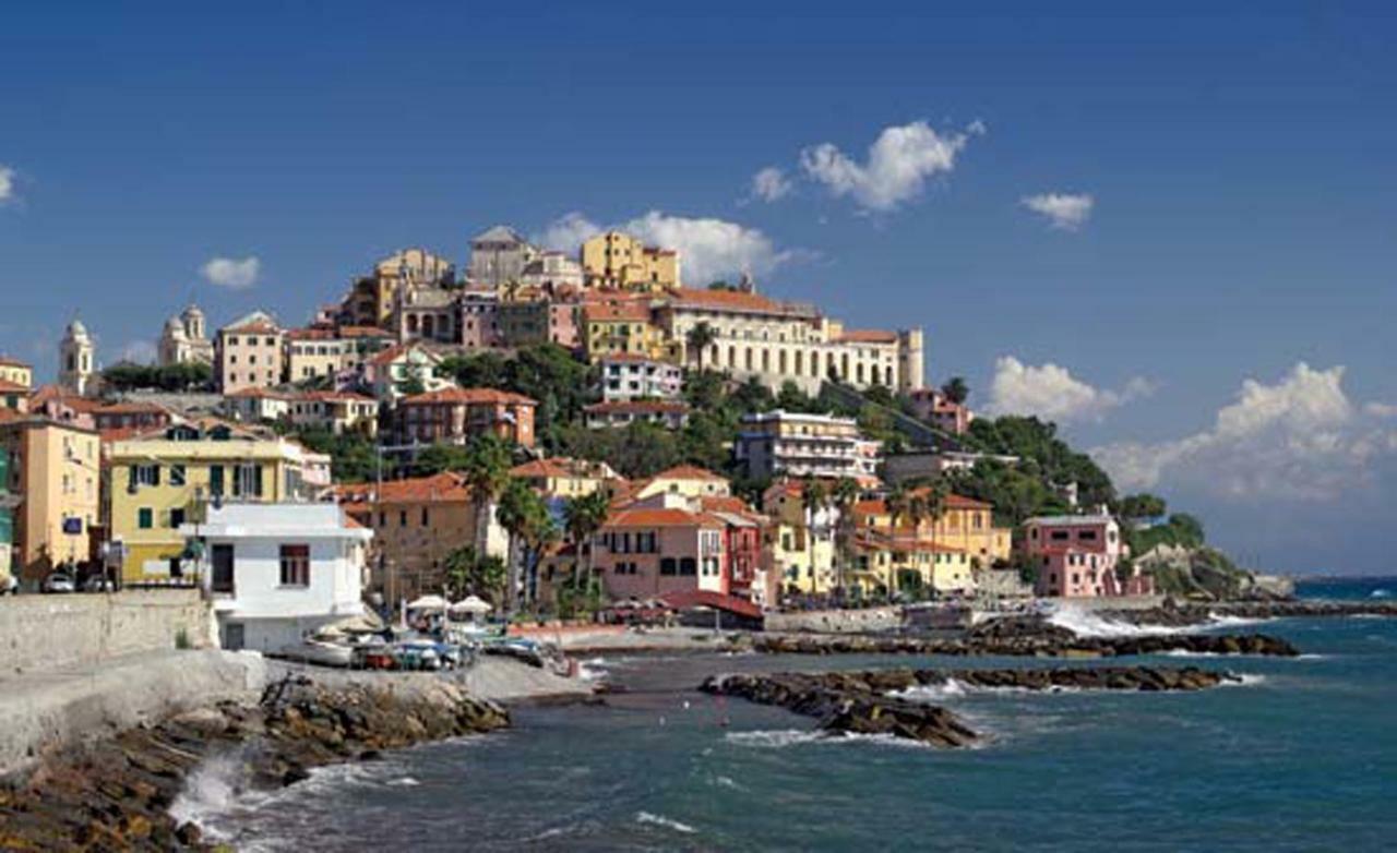 Chalet In Liguria Villa Vasia Bagian luar foto