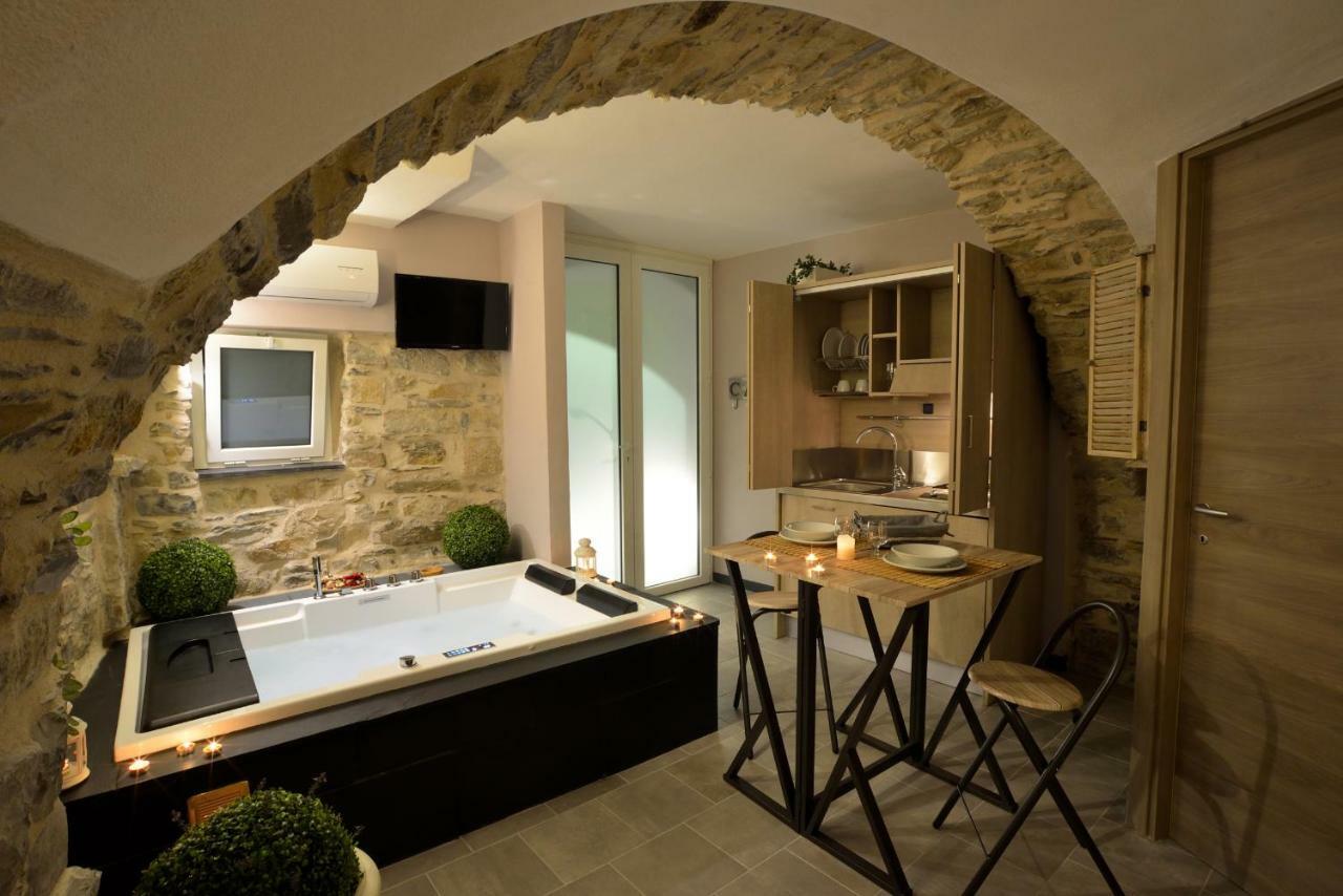 Chalet In Liguria Villa Vasia Bagian luar foto